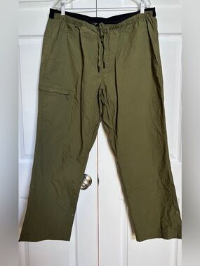 Duluth Trading Co Men’s 42x30 Green Utility Pants